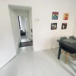 Gemuetliche 2-Zimmer Wohnung Mit Kleinen Bad